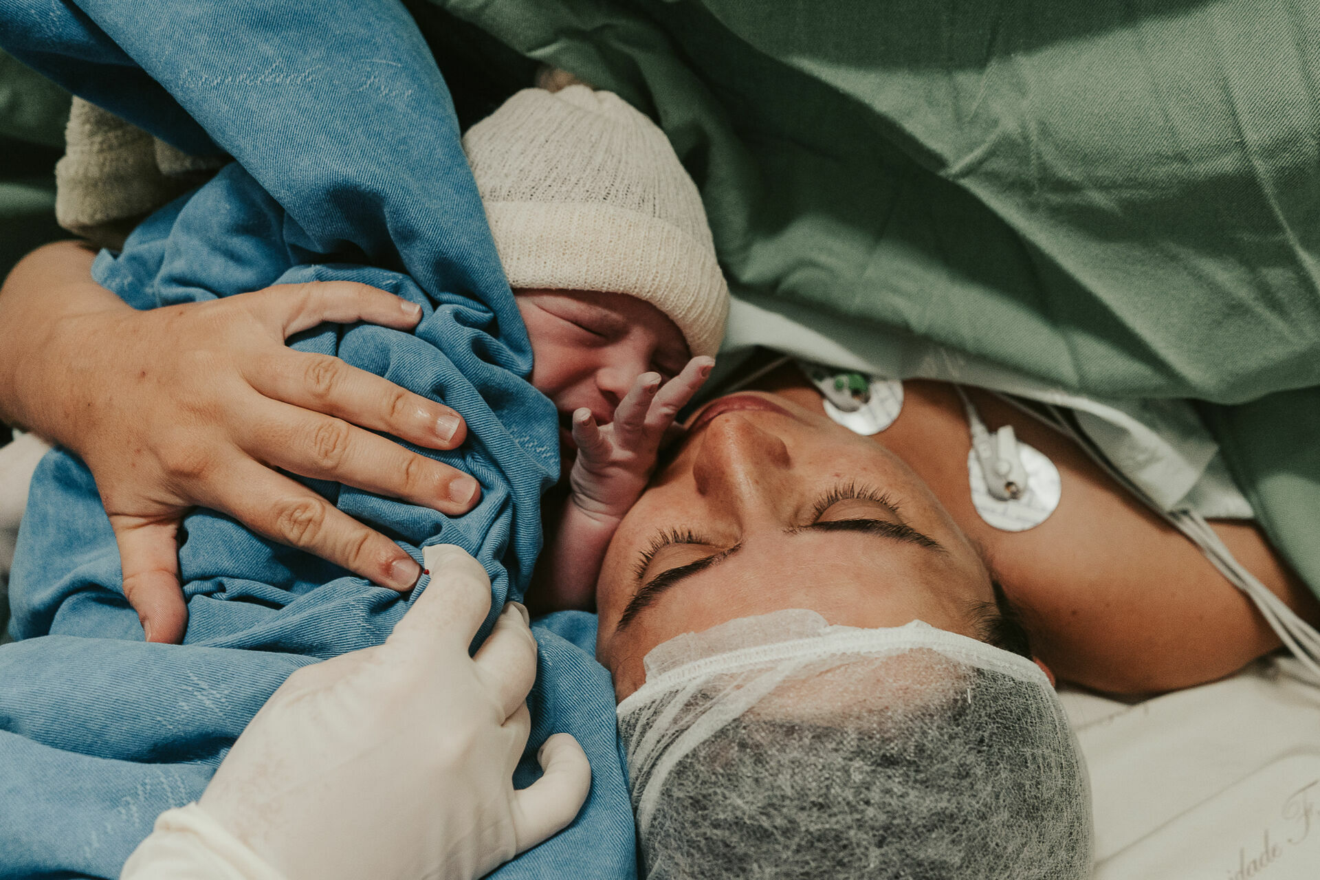 Foto Cesárea Intraparto no Hospital Frei Galvão em Guará - SP Foto Cesárea Intraparto no Hospital Frei Galvão em Guará - SP - Imagem 27