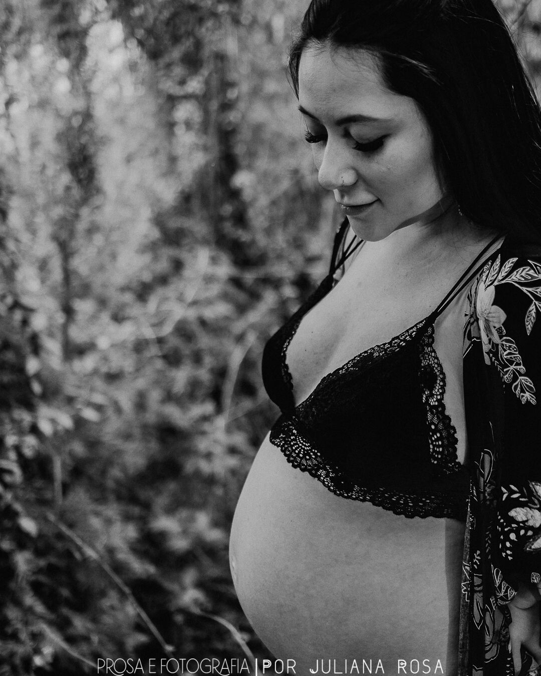 Foto Inspirações de poses para gestantes na natureza Foto Inspirações de poses para gestantes na natureza - Imagem 35