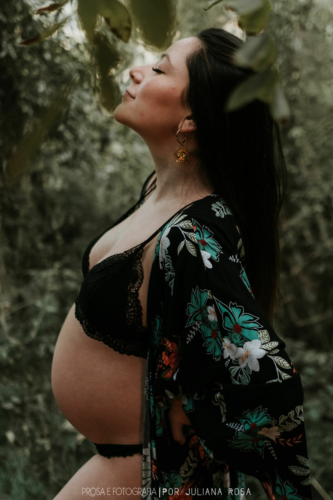Foto Inspirações de poses para gestantes na natureza Foto Inspirações de poses para gestantes na natureza - Imagem 34