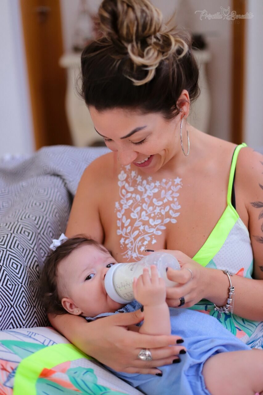 Foto Amamentação por Natália Biagioni Foto Amamentação por Natália Biagioni - Imagem 0